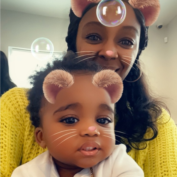 Meet your Posher, Tiffany - Picture 1 of 1